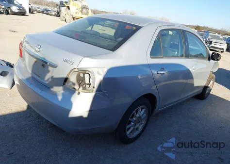 2008 Toyota Yaris z USA, uszkodzony, nr VIN JTDBT923381227216